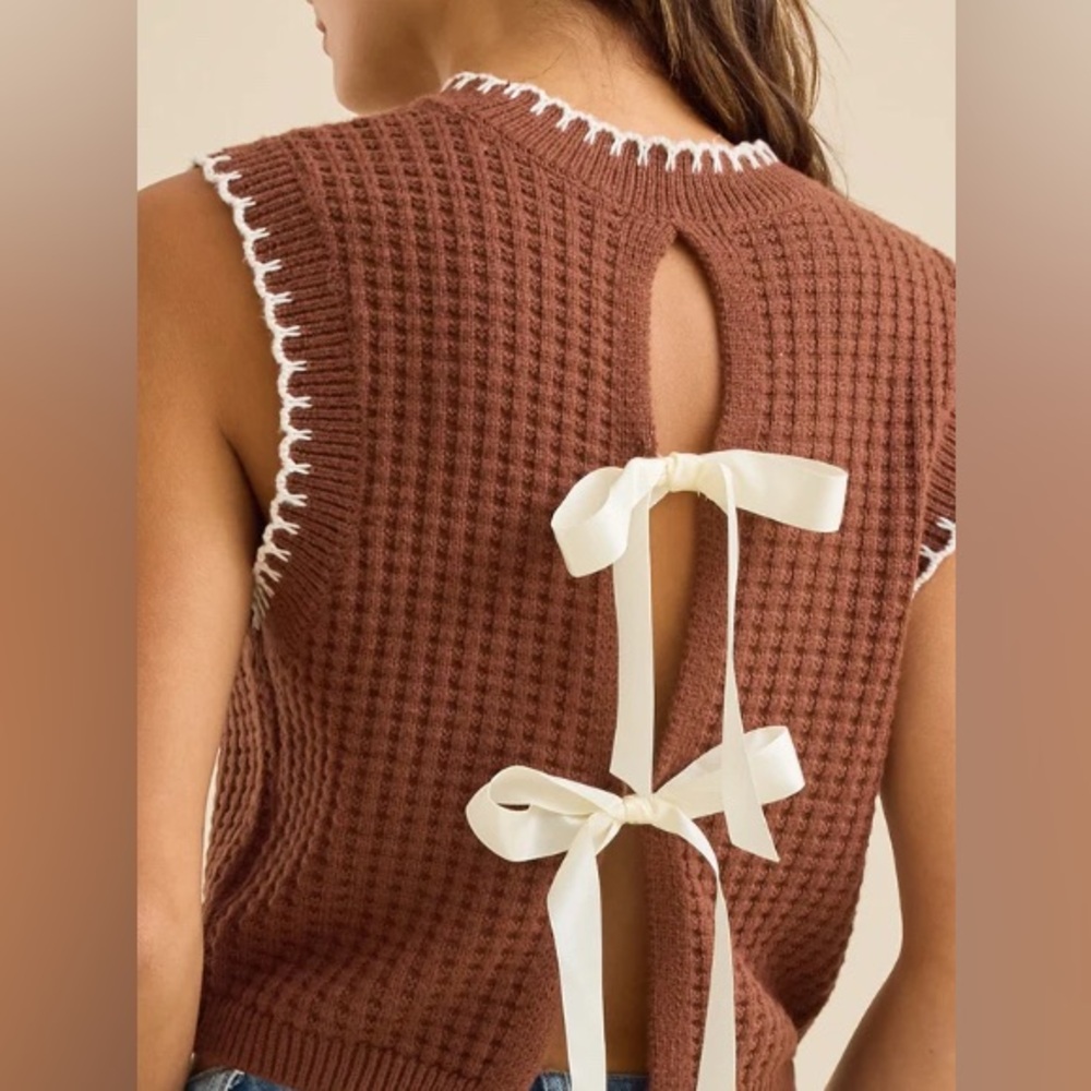 Altard State Bow Vest/ Color: BROWN-IVORY     Waffle Knit  - Size: X LARGE - Picture 5 of 7